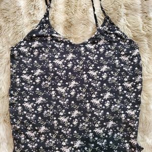 American eagle soft and sexy crop top